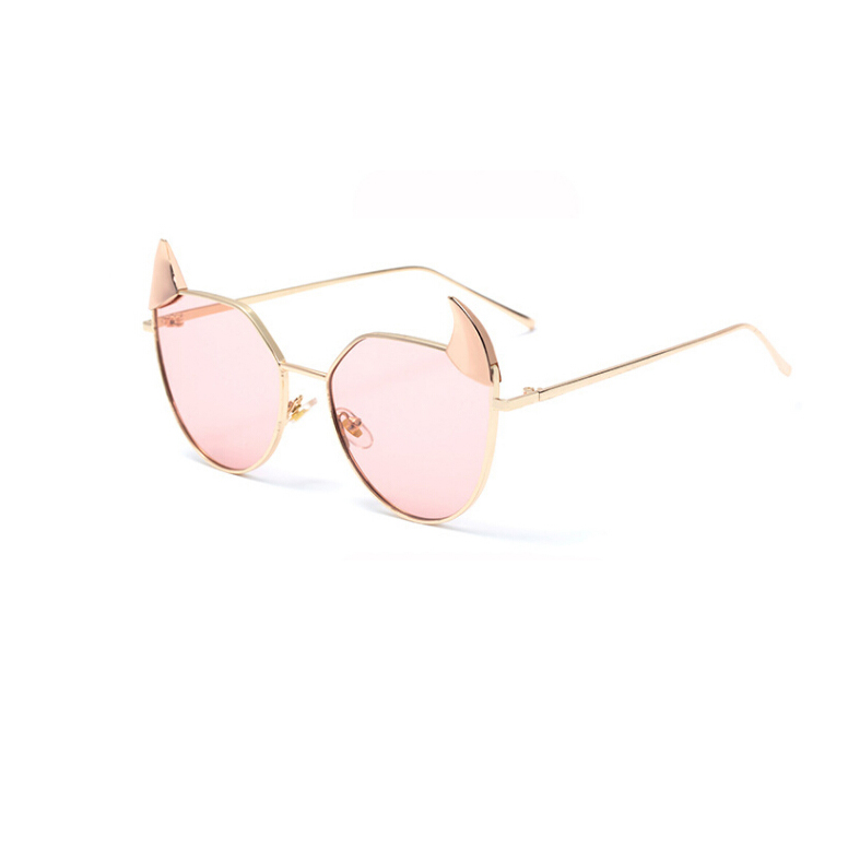 8288 Ox Horn Trendy Fashion Sunglasses